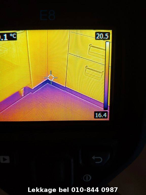 Lekdetectie foto Rotterdam