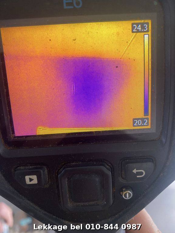 Lekdetectie foto Rotterdam