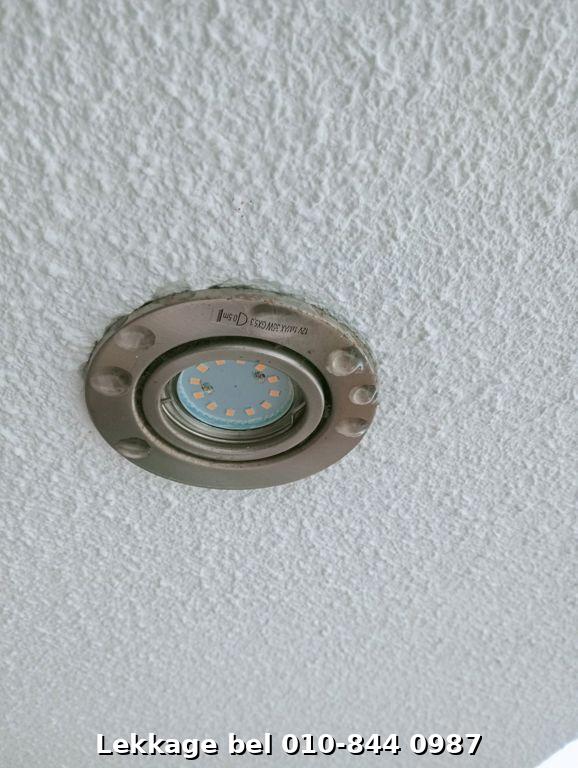 Lekdetectie foto Rotterdam Ommoord