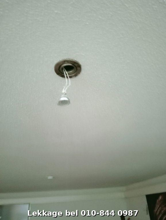 Lekdetectie foto Rotterdam Ommoord