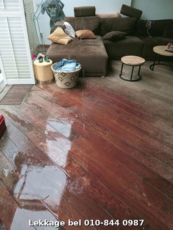 Lekdetectie foto Rotterdam Ommoord