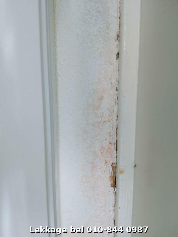 Lekdetectie foto Rotterdam Ommoord