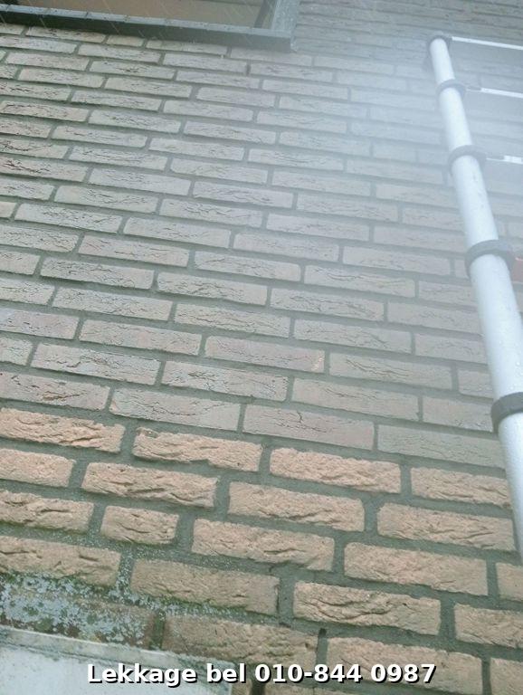 Lekdetectie foto Rotterdam Ommoord