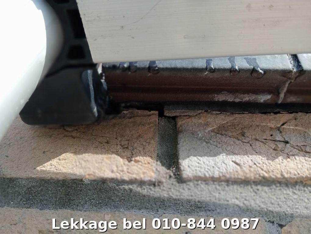 Lekdetectie foto Rotterdam Ommoord