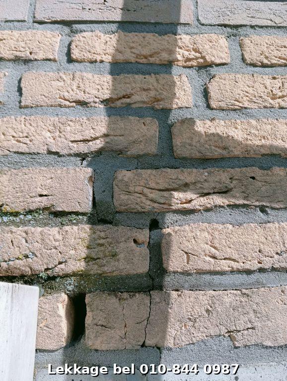 Lekdetectie foto Rotterdam Ommoord