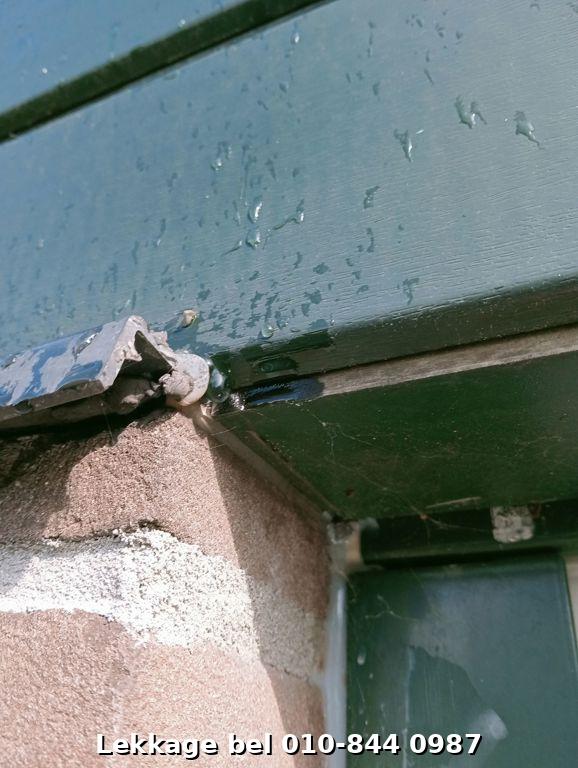 Lekdetectie foto Rotterdam Ommoord